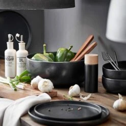 Assiette CASA NOVA -Butlers Verkaufsgeschäft 1000331150 230905 025 MOOD DETAILS P000000001000331150 mood