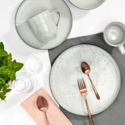 Assiette HENLEY -Butlers Verkaufsgeschäft 1000332743 220215 021 MOOD DETAILS P000000001000332743 mood