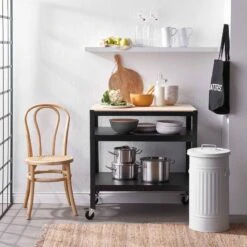 Poubelle Oskar ZINC -Butlers Verkaufsgeschäft 1000338043 220301 023 MOOD DETAILS P000000001000338043 mood