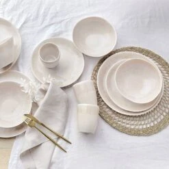 Assiettes Plates ATLANTIS - Lot De 4 -Butlers Verkaufsgeschäft 1000386145 230601 021 MOOD DETAILS P000000001000386145 mood