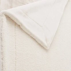 Couverture TODDY 32 Couverture TODDY -Butlers Verkaufsgeschäft 1000399342 230801 050 DETAILS P000000001000399342