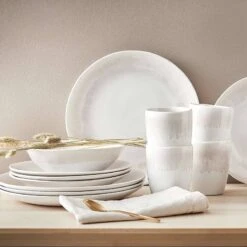 Set Petit-déjeuner ATLANTIS (12 él.) 38 Set Petit-déjeuner ATLANTIS (12 él.) -Butlers Verkaufsgeschäft 1000406139 230927 024 MOOD DETAILS P000000001000406139 mood